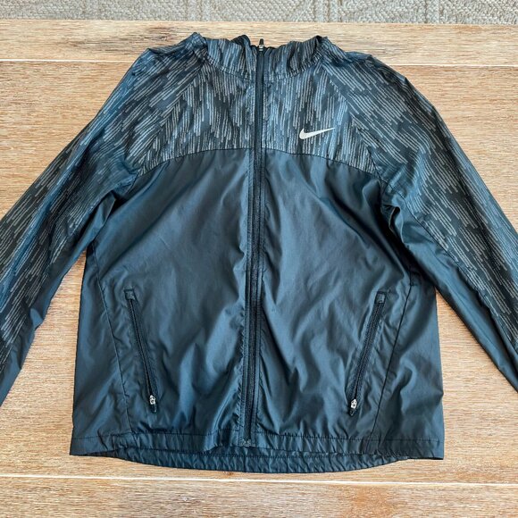 Nike Women's Dri-FIT Packable Running Jacket - Picture 1 of 2